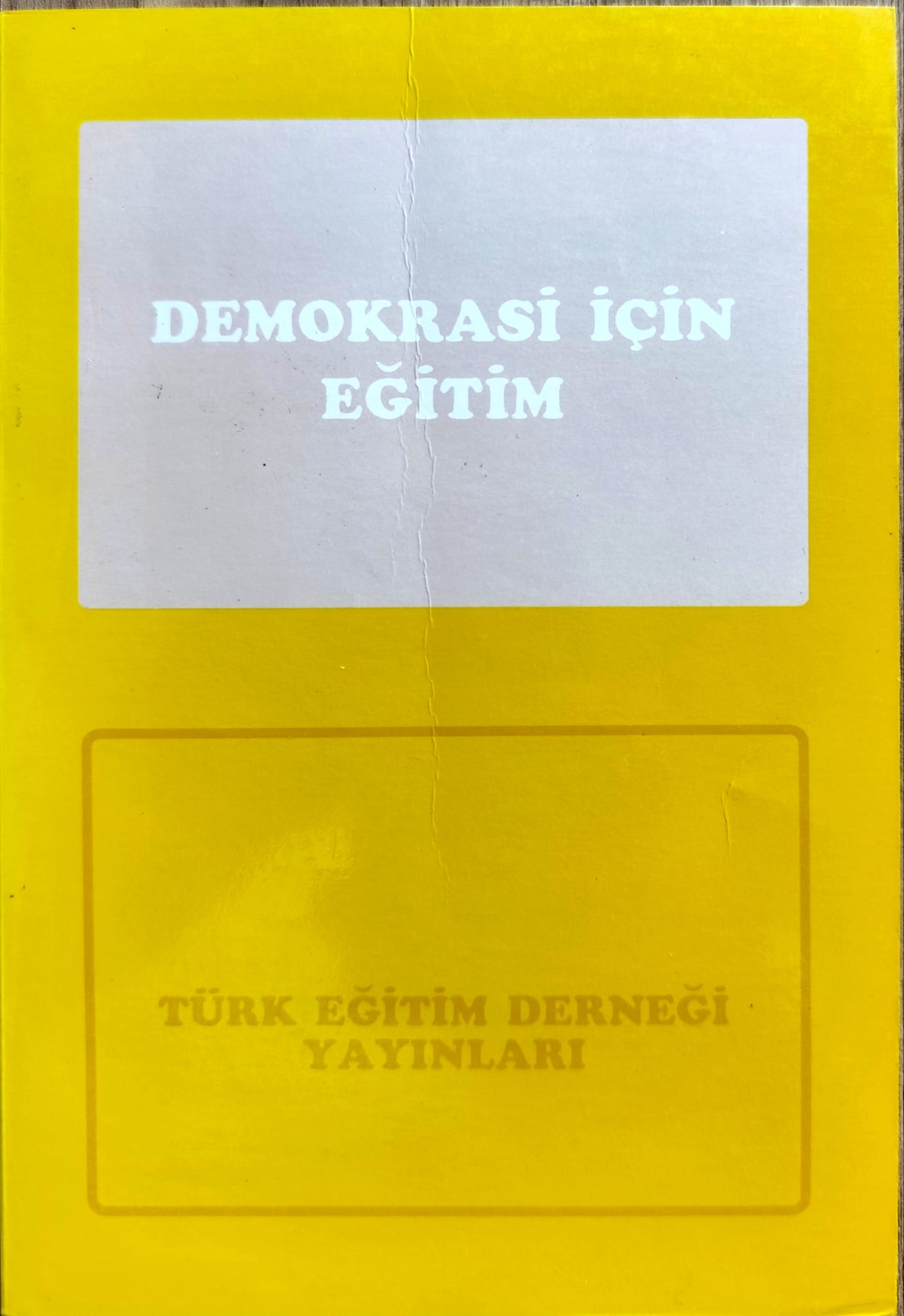 Demokrasi için Eğitim